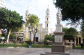 Click to see Piura's Plaza de Armas